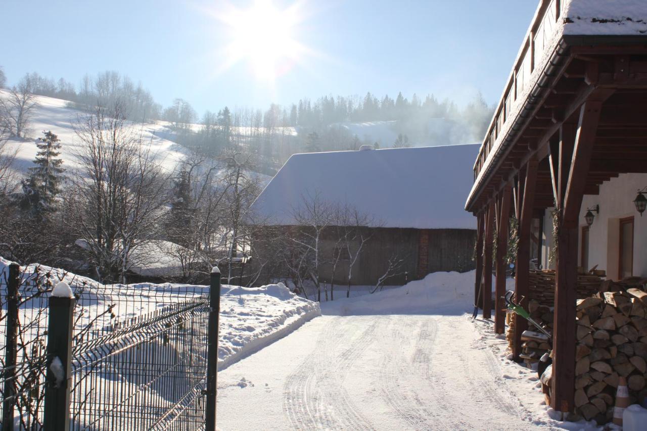 비스와 Cudne Manowce B&B 외부 사진