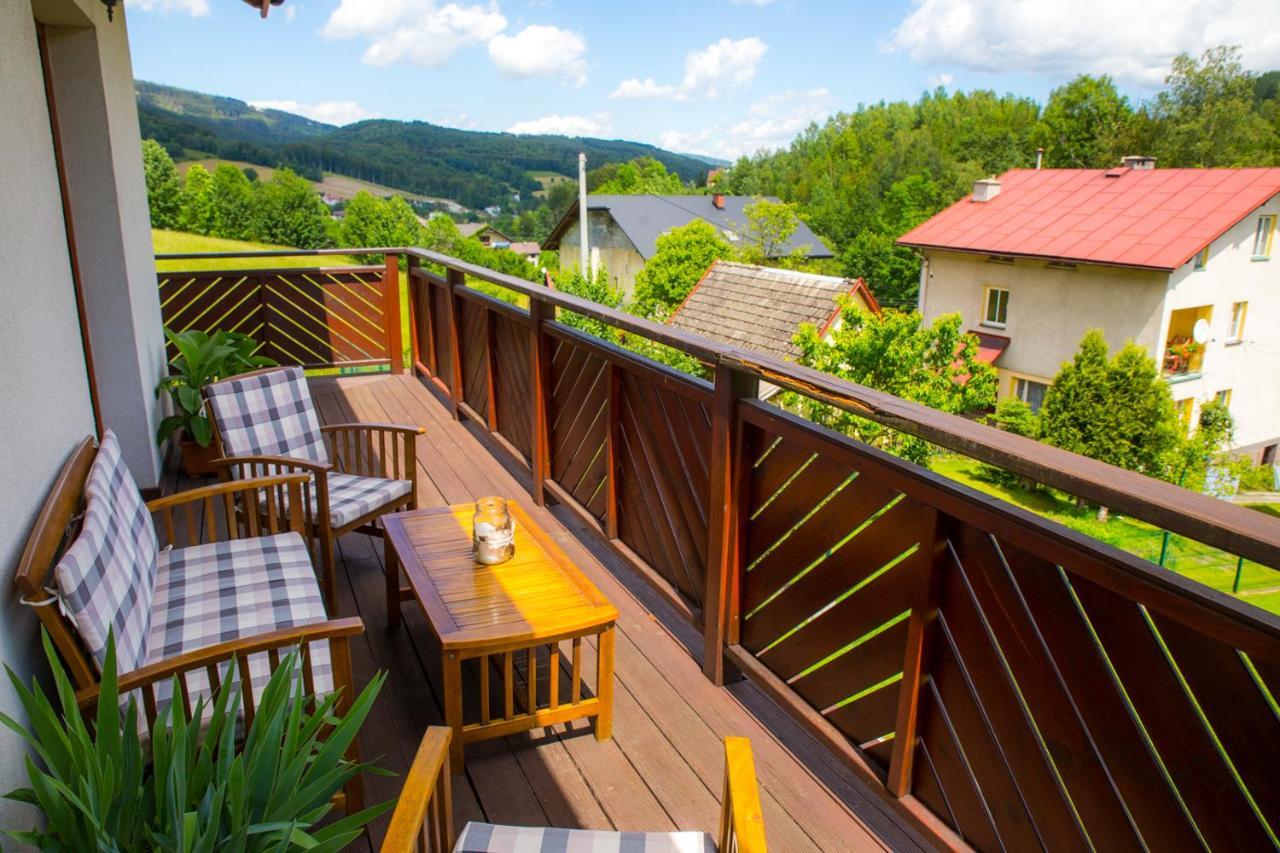 비스와 Cudne Manowce B&B 외부 사진