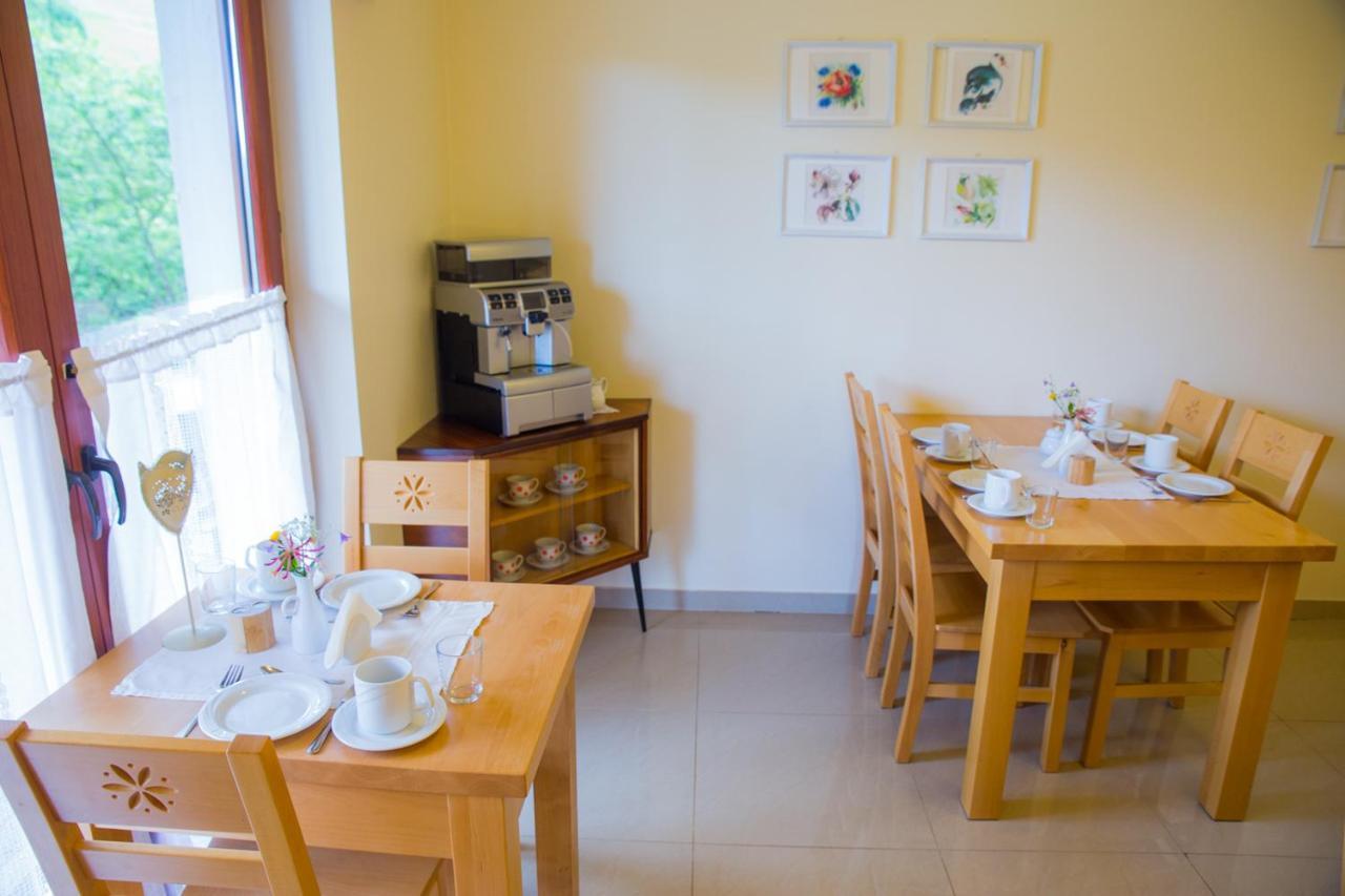 비스와 Cudne Manowce B&B 외부 사진